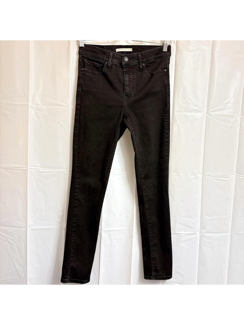 Levi's Women's 311 Shaping Skinny Jeans Size 29 Black